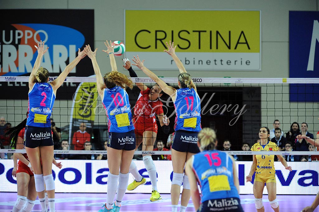 Igor NO-Yamamay (49)